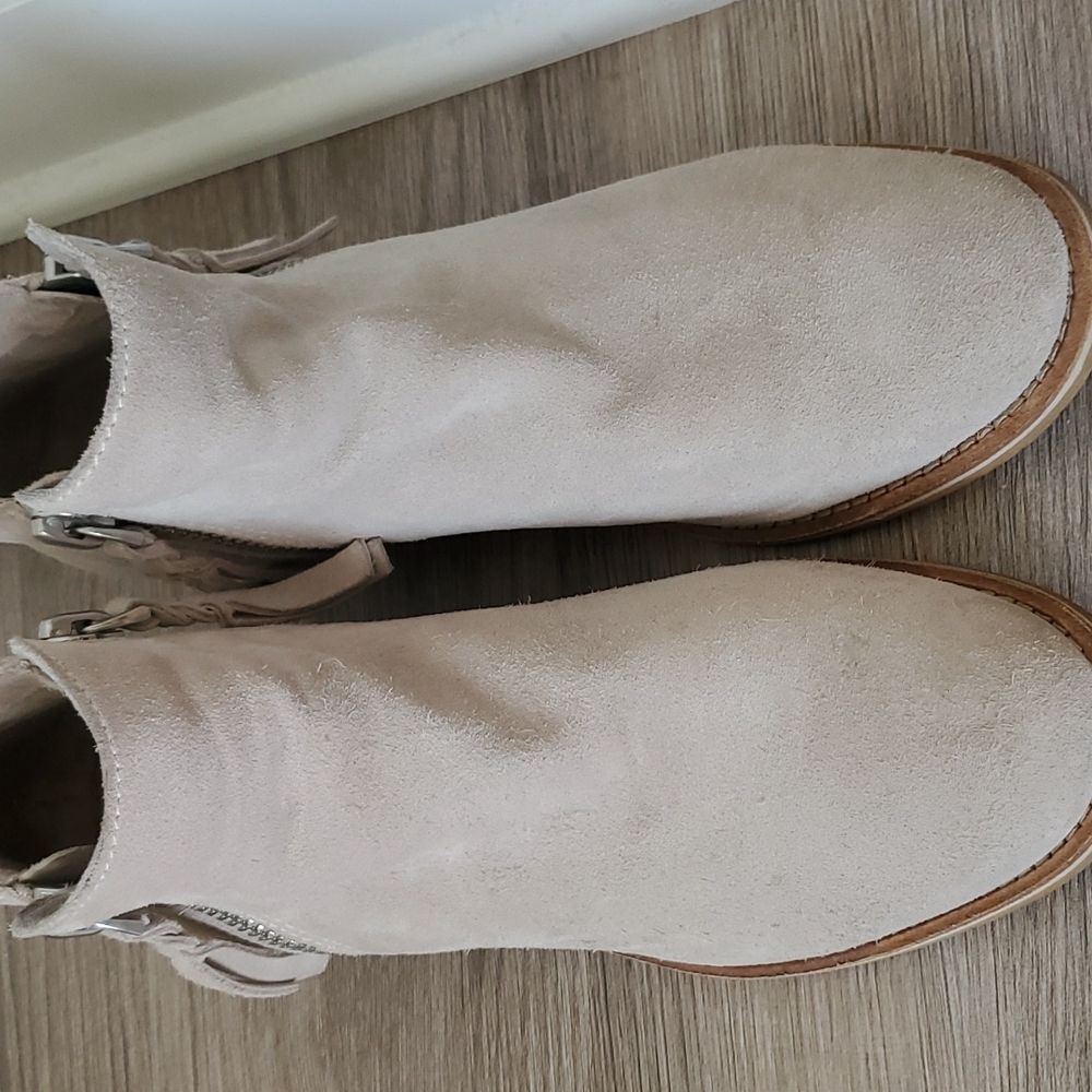 Dolce Vita suede ankle boots
